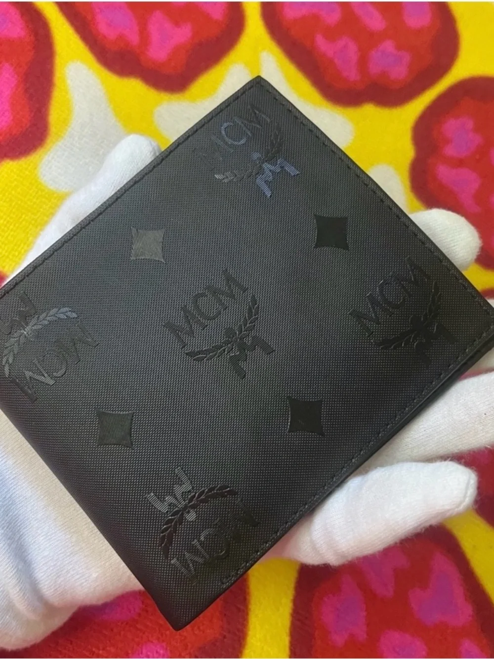 MCM Black Bifold Men's Wallet Logo Pattern Credit Card Folding Theme Logo